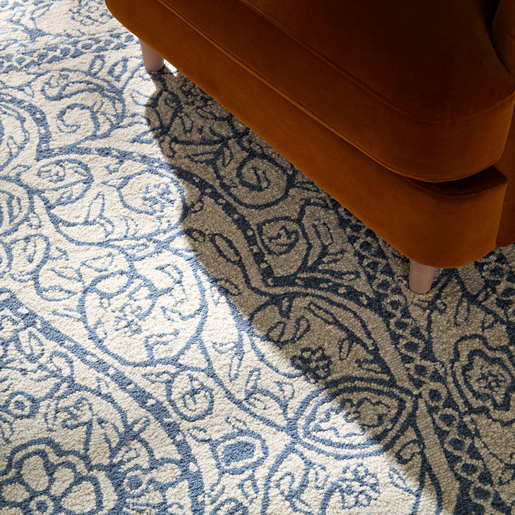 Eden Blue Leaf Traditional Hand Tufted Wool Rug | daals