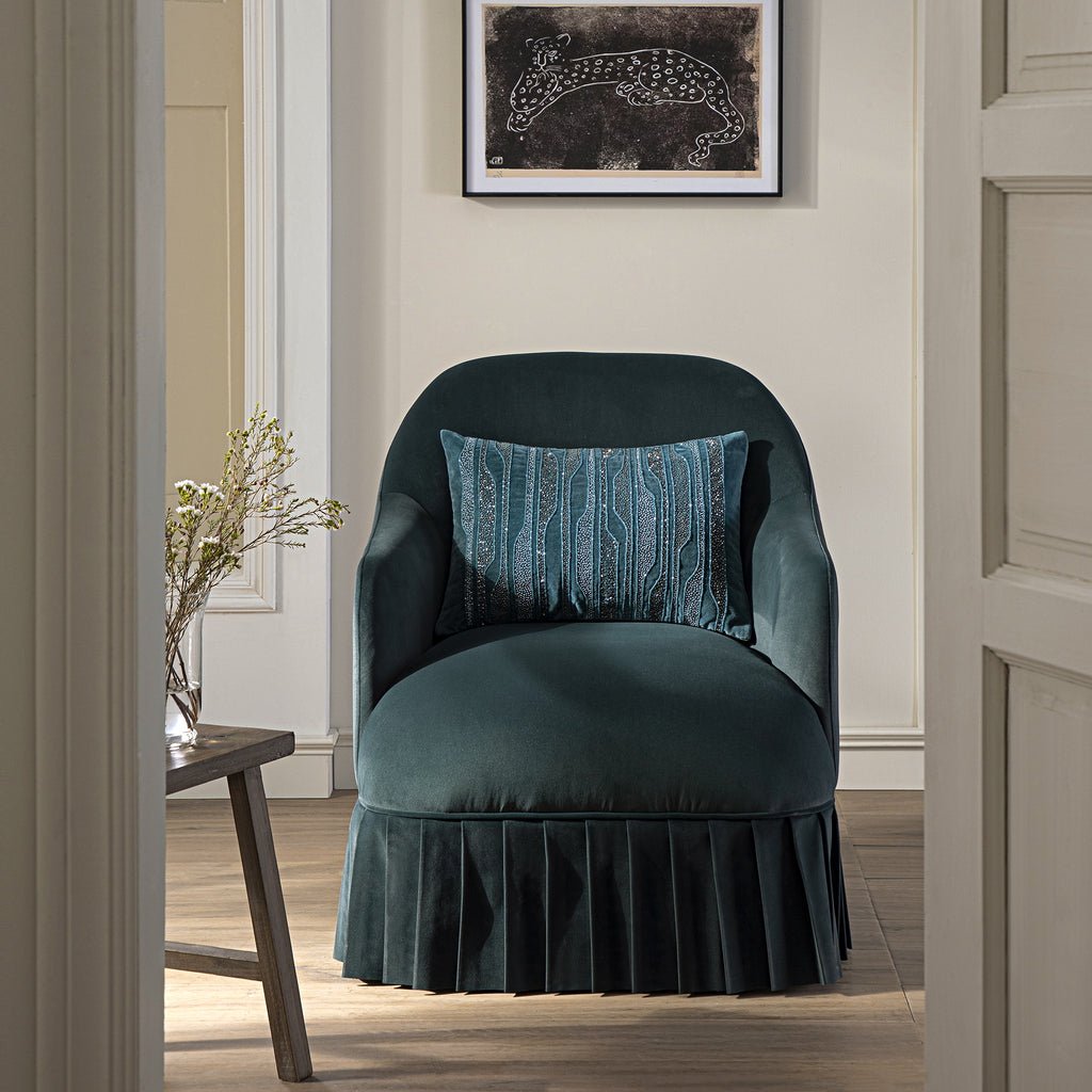 Calliope Skirted Armchair, Aegean Blue Velvet daals
