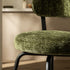 files/BCH-2218-MOSS-CHE-2P_scene5.jpg