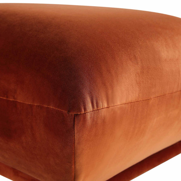 Gianni Pouffe, Rust Velvet - daals