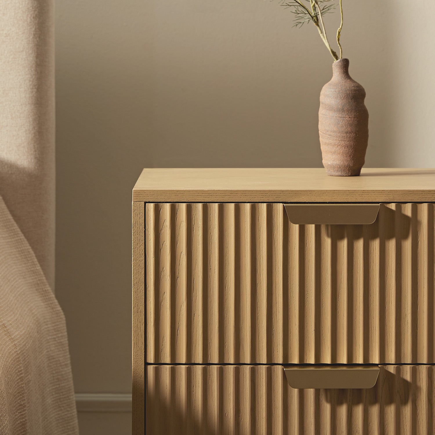 Richmond Ridged 2 Drawer Bedside Table, Light Ash