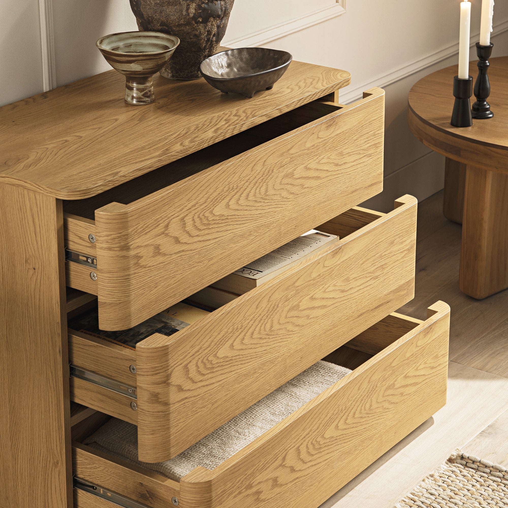 Drawer Rounded Esge Agnes Curved Edge Chest of 3 Drawers, Natural | daals