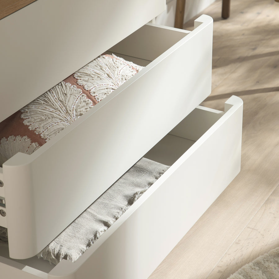 Agnes Curved Edge Chest of 3 Drawers, Off White with Oak Top