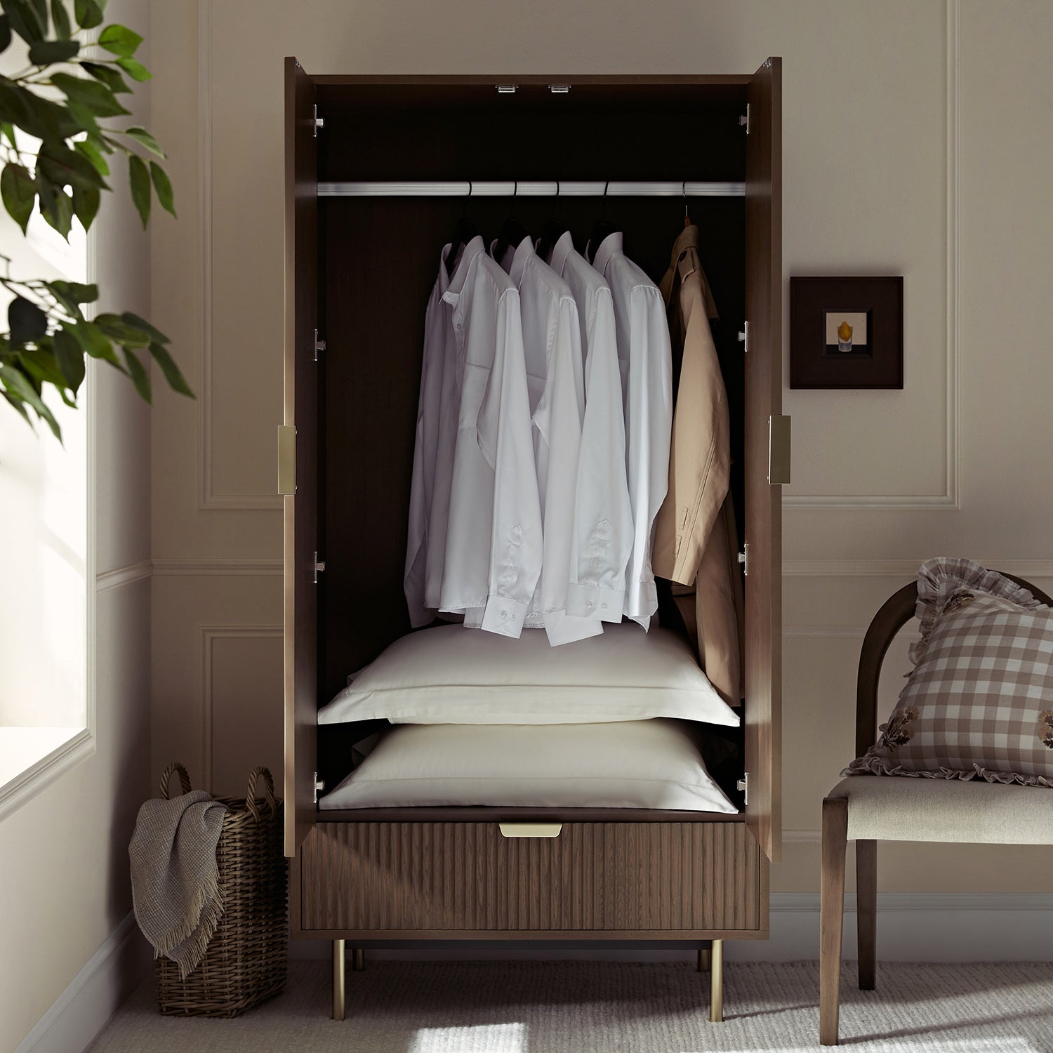 Richmond Ridged Double Wardrobe with Drawer, Dark Ash