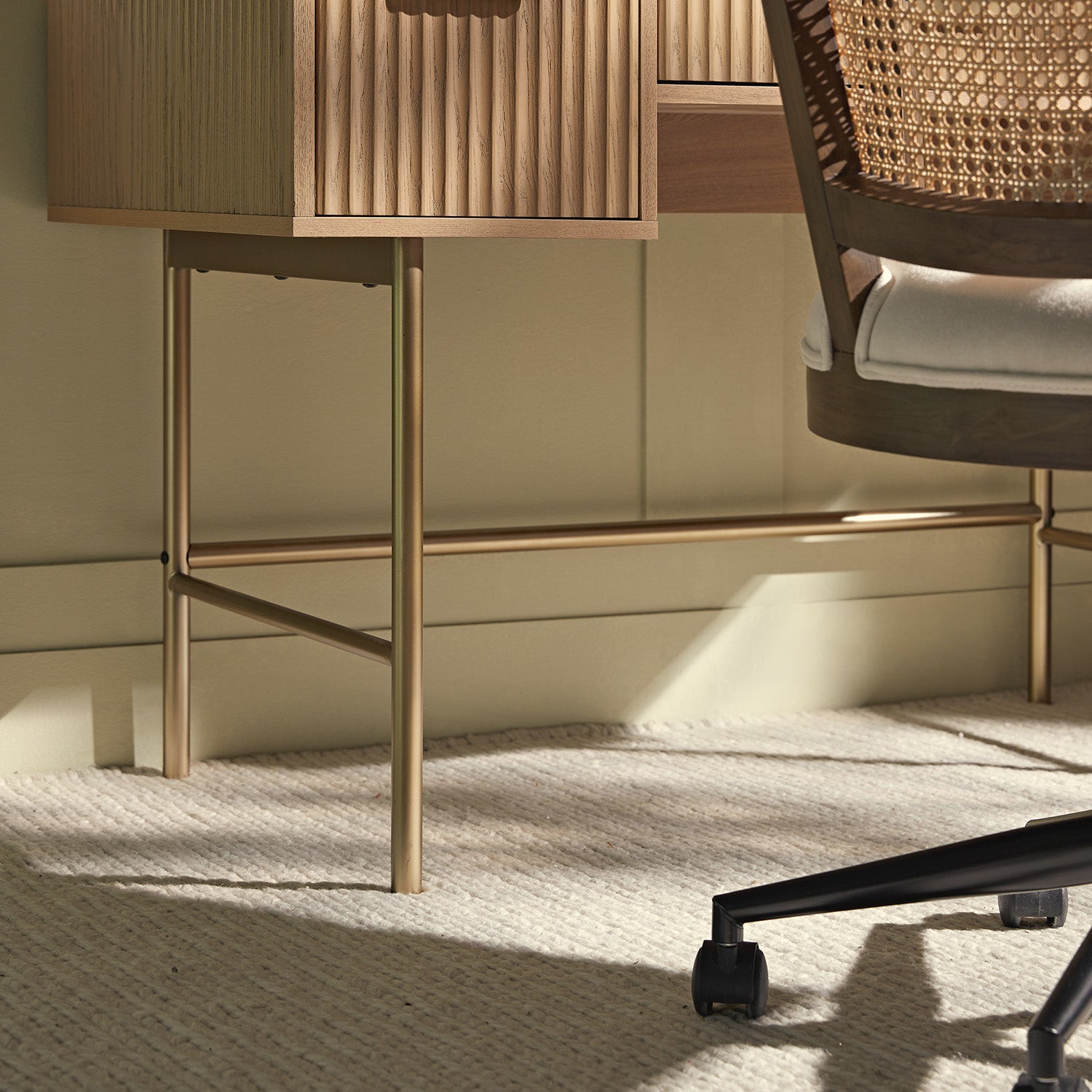 Richmond Ridged Dressing Table, Light Ash