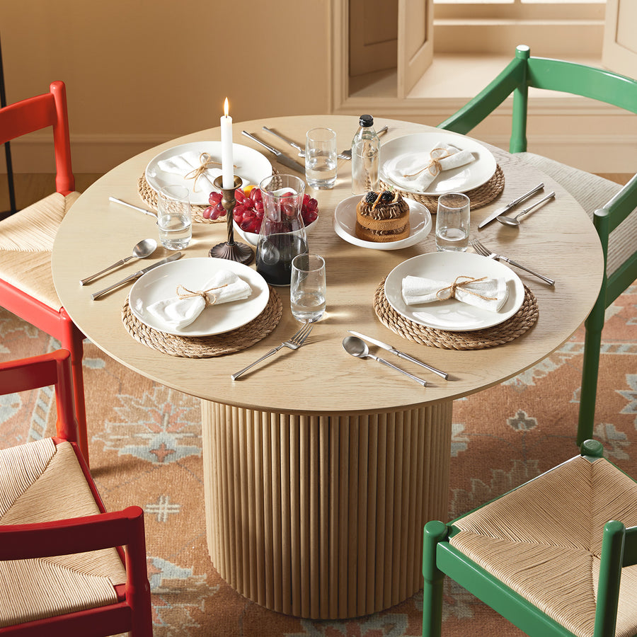 Maru Round Oak Pedestal Dining Table, Greige Oak - daals