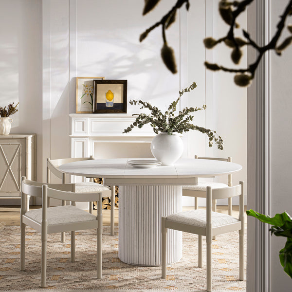 Maru Round 4-6 Seater Extending Oak Pedestal Dining Table, Washed White