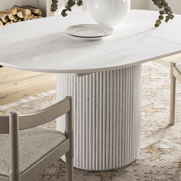 Maru Round 4-6 Seater Extending Oak Pedestal Dining Table, Washed White