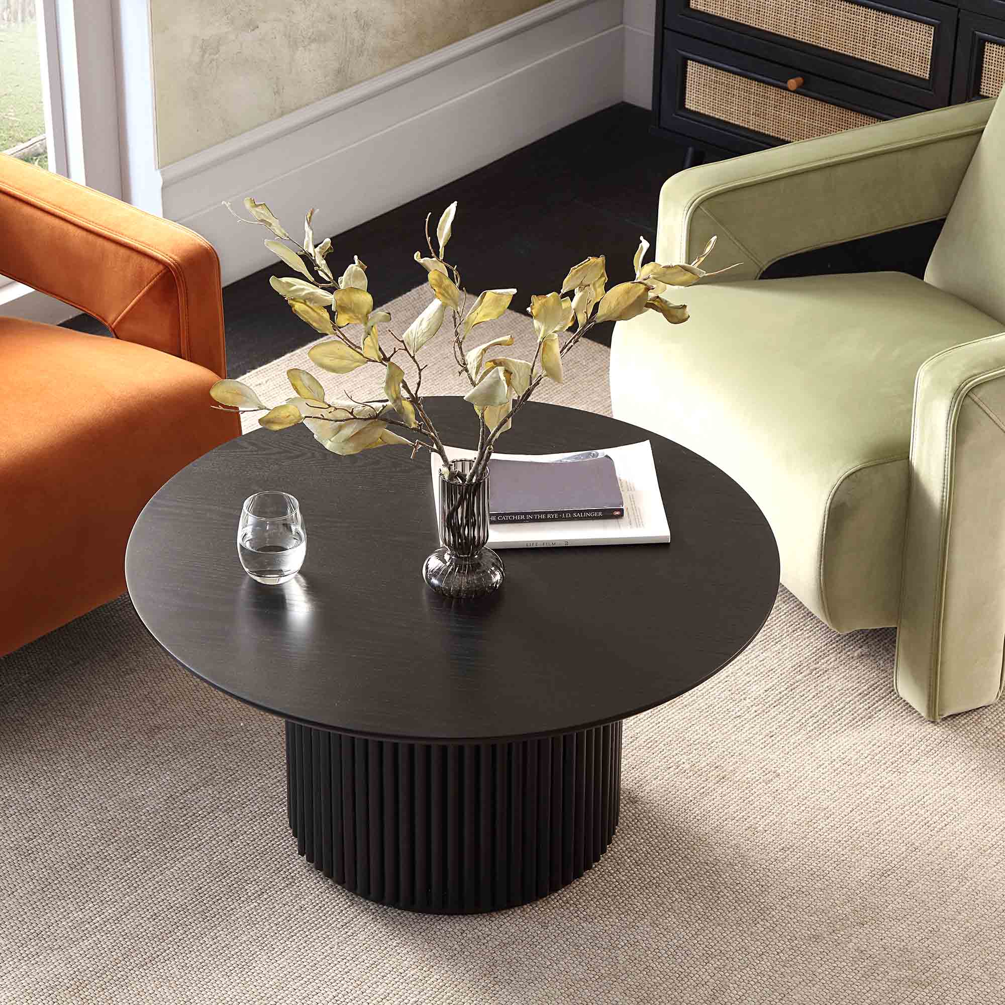 Maru Round Oak Pedestal Coffee Table, Black | daals