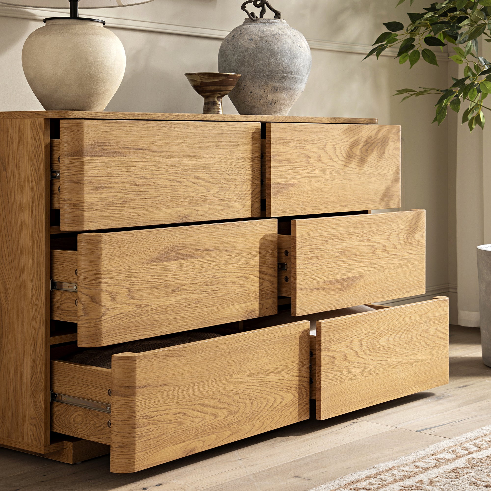 Drawer Rounded Esge Agnes Curved Edge Chest of 6 Drawers, Natural | daals