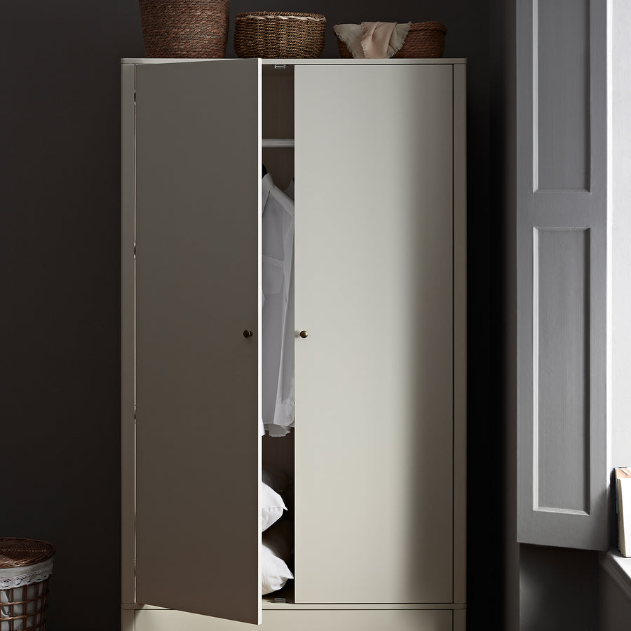 Henley Scalloped Edge Double Wardrobe, Light Sand - daals
