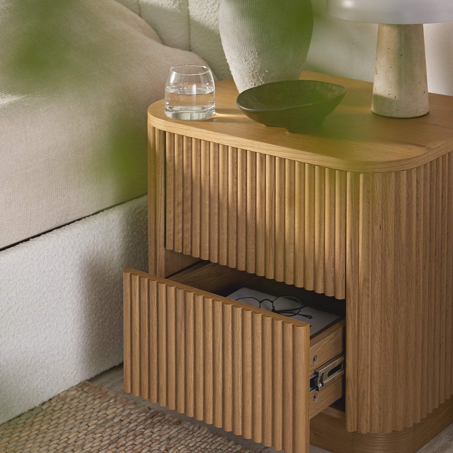 Maru 2-Drawer Bedside Table, Oak