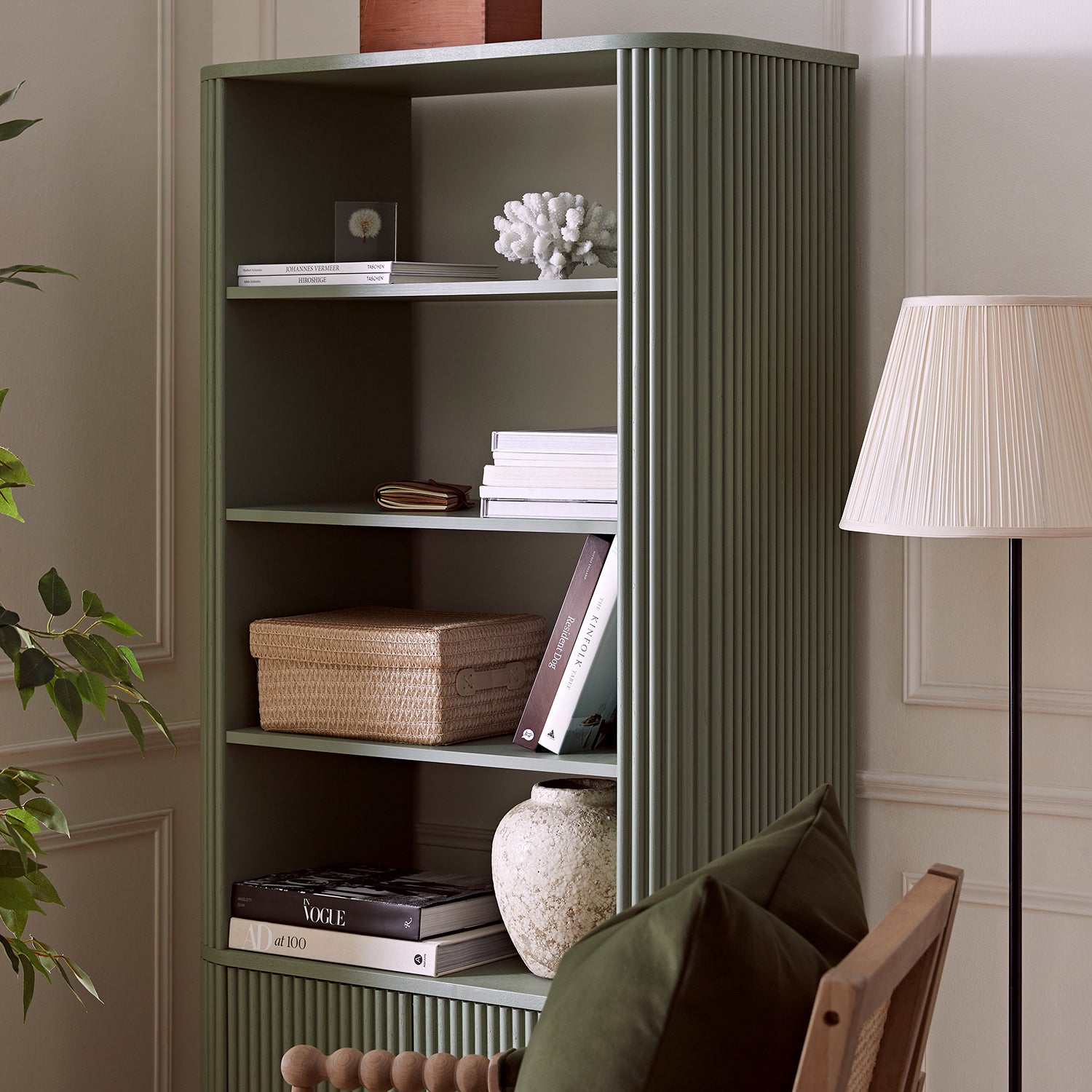 Maru Bookcase with Cabinet, Sage Green | daals