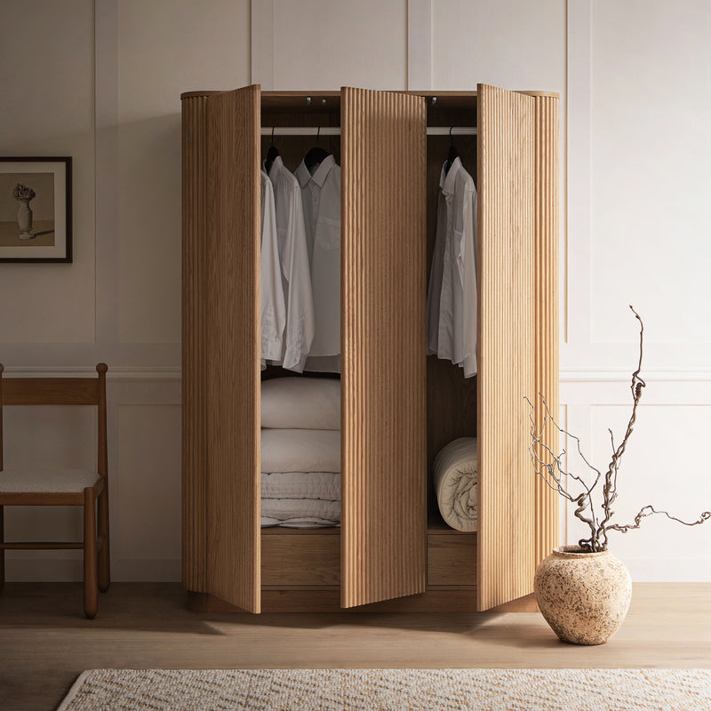 Maru Triple Wardrobe, Oak - daals