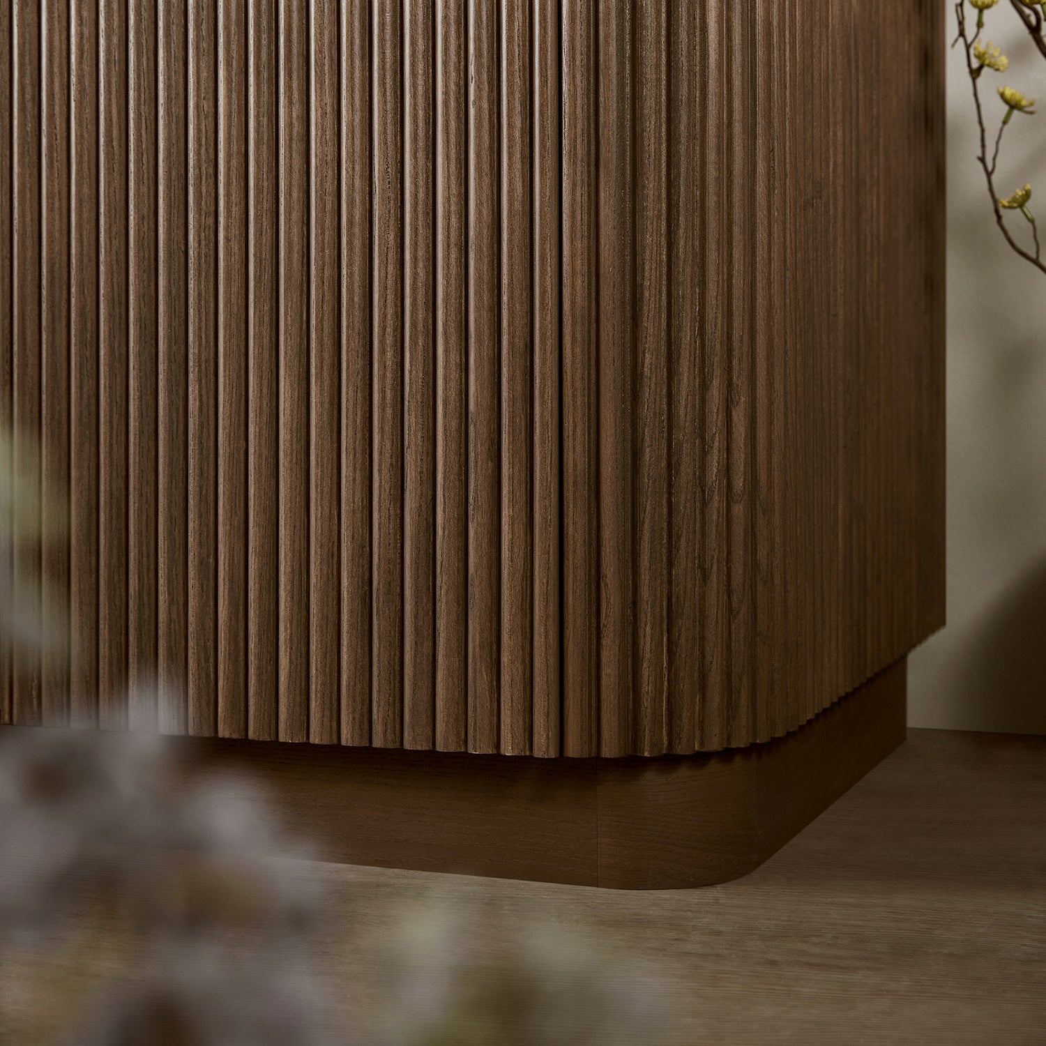 Maru Triple Wardrobe, Silver Oak