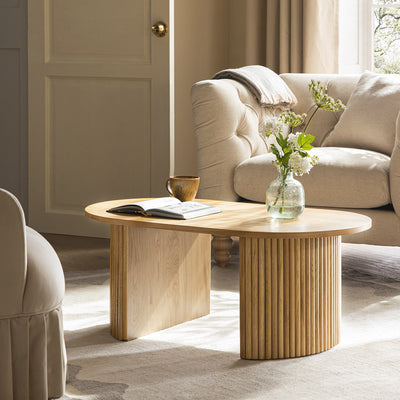 Coffee Tables & Nesting Tables