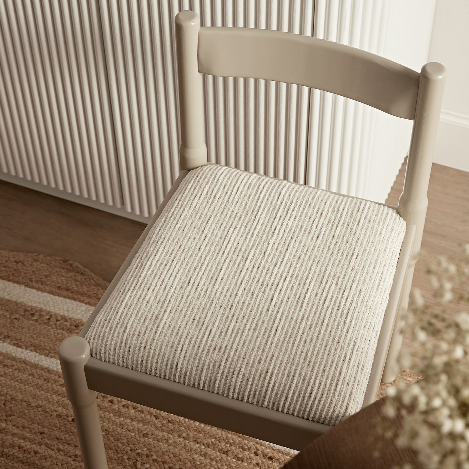 Minley 2-in-1 Dining Chair, Light Taupe High Gloss