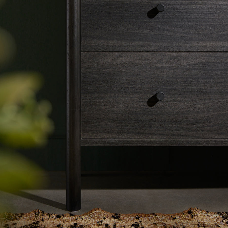 Linden 5-Drawer Chest, Ebony - daals