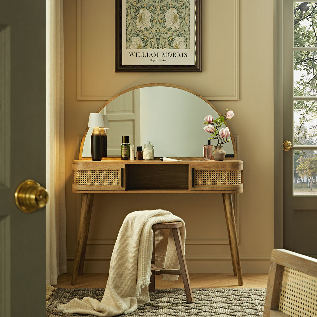 Izzy Curved Rattan Dressing Table, Natural | daals