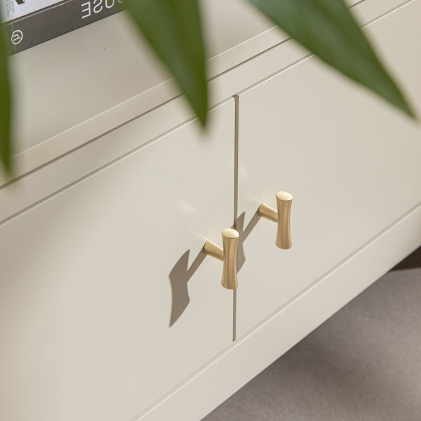 Oakham 180cm Wide TV Unit, Shaded White