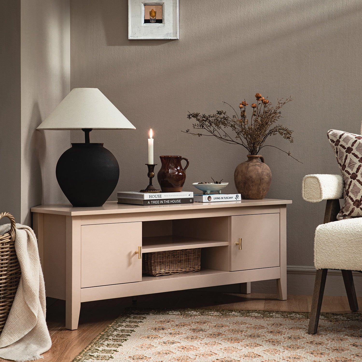 Oakham 120cm Corner TV Unit, Nude Pink - daals