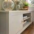 files/FT-TV-09-WHITE_scene4.jpg