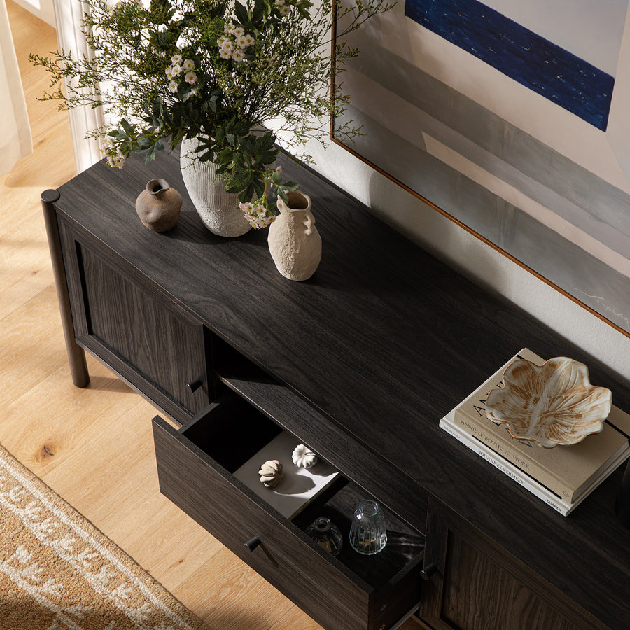 Linden 140cm TV Unit, Ebony - daals