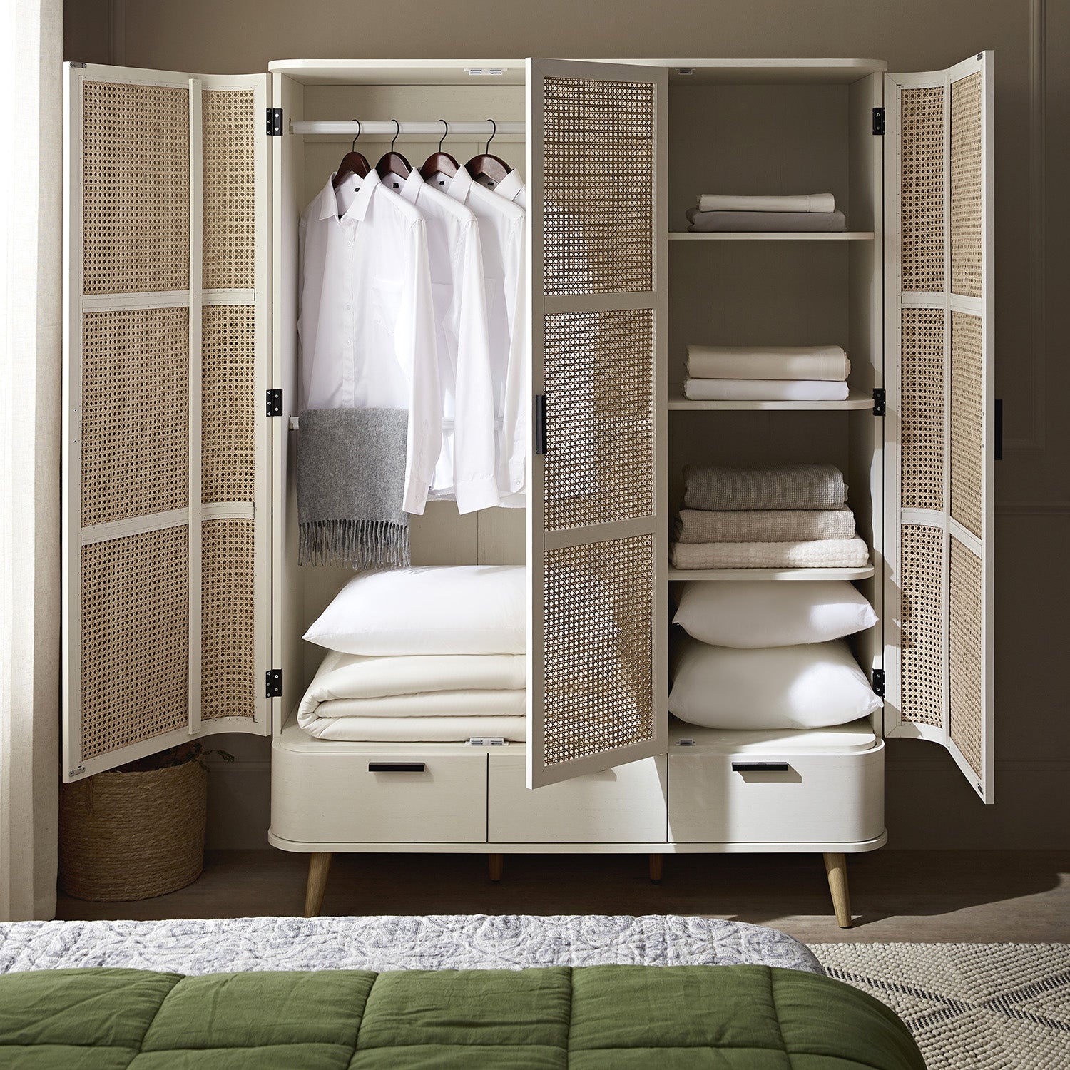 Izzy Curved Rattan Triple Wardrobe, White