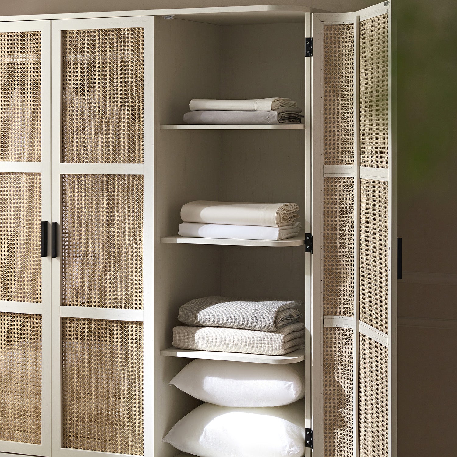 Izzy Curved Rattan Triple Wardrobe, White