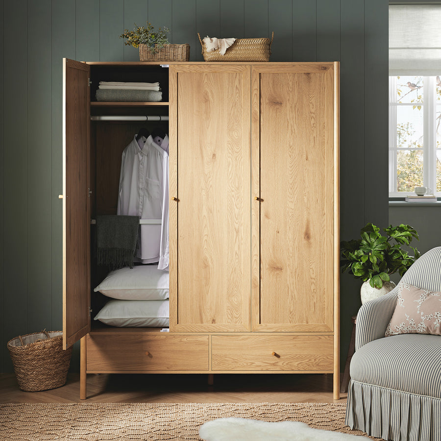 Linden Triple Wardrobe, Natural