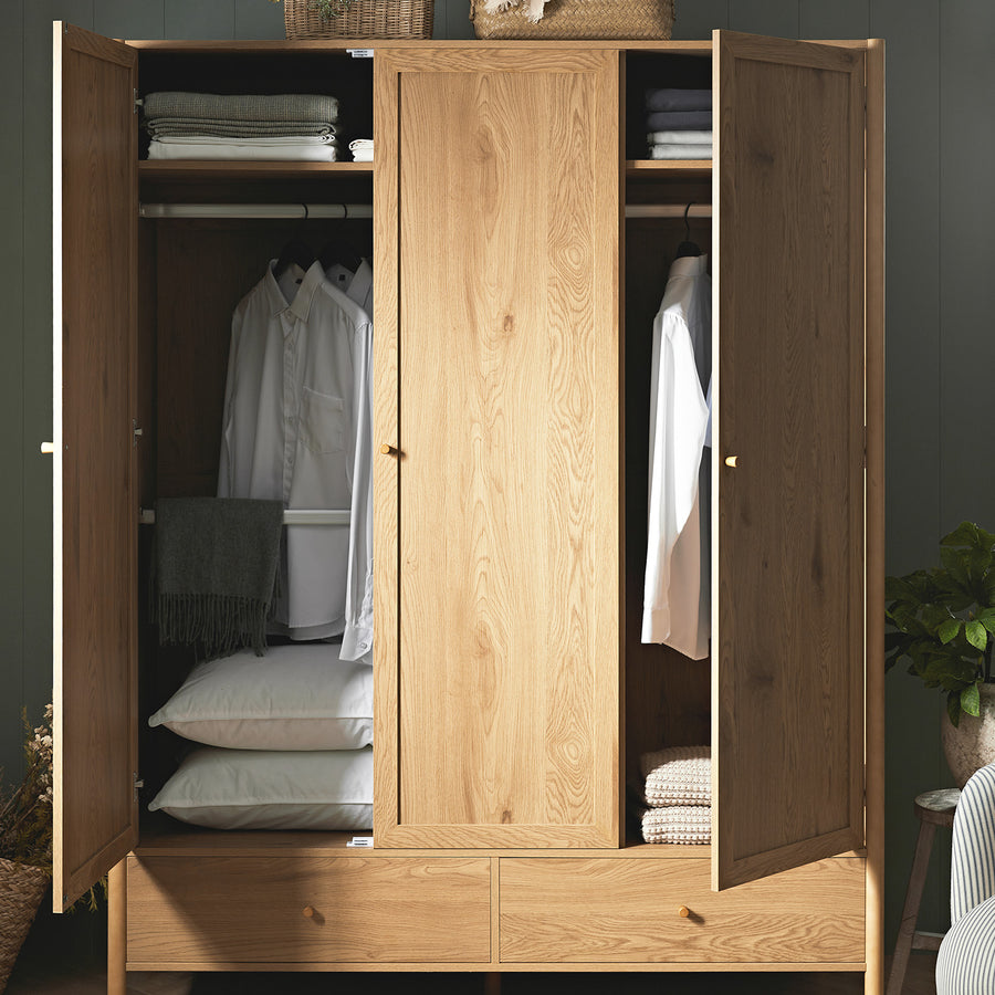 Linden Triple Wardrobe, Natural
