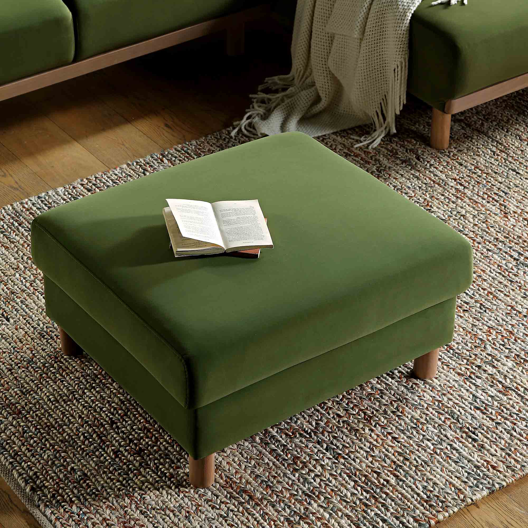 Timber Fern Green Velvet Storage Ottoman daals