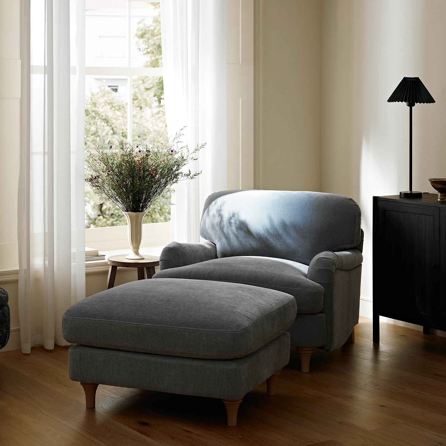 Daphnis Soft Blue Chenille Sofa, 1-Seater - daals