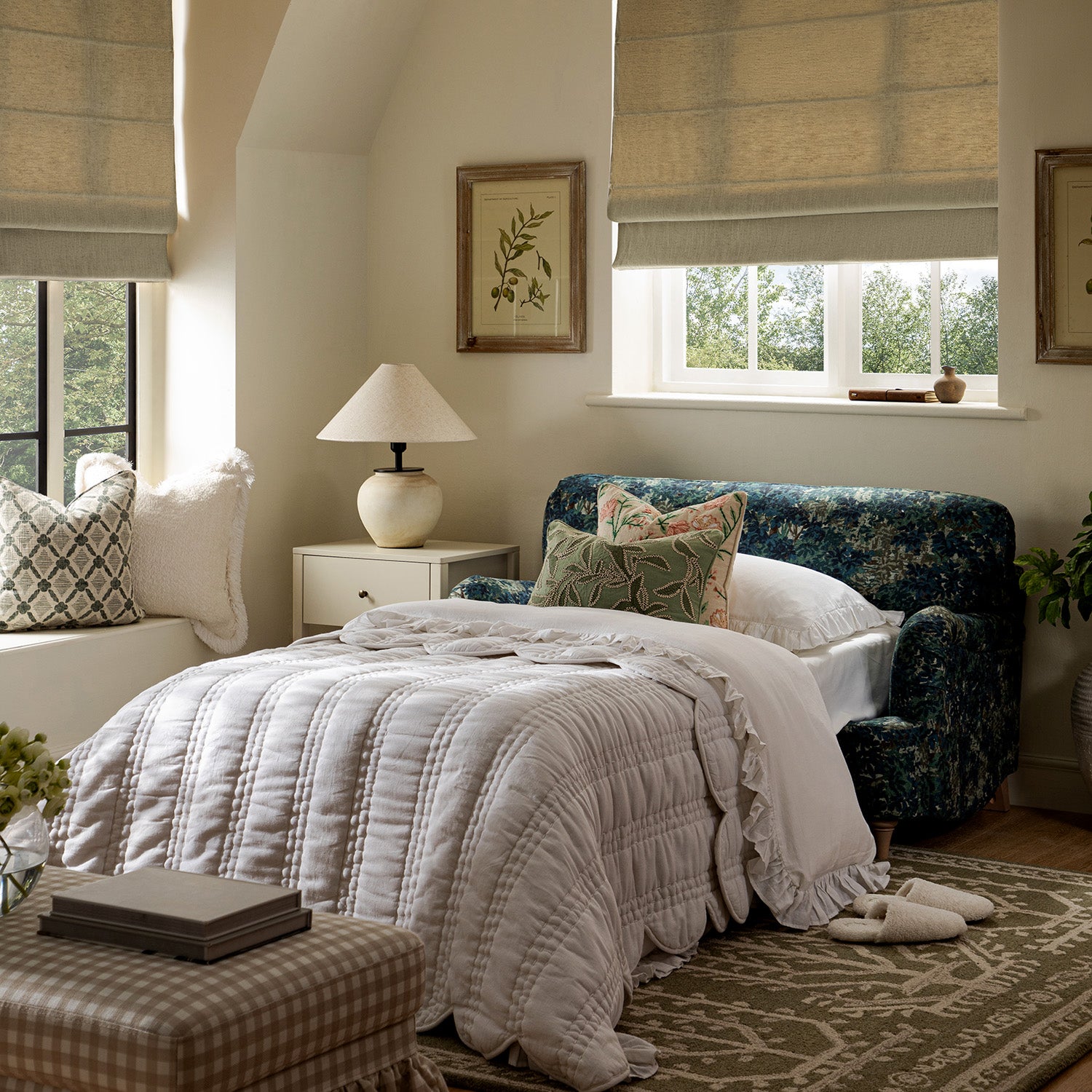 Daphnis Julien Patterned Linen Blend Fabric Sofa Bed, Loveseat - daals