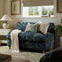 files/GCSF-2603-JULIEN-LOVESEAT_scene1.jpg