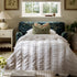 files/GCSF-2603-JULIEN-LOVESEAT_scene2.jpg