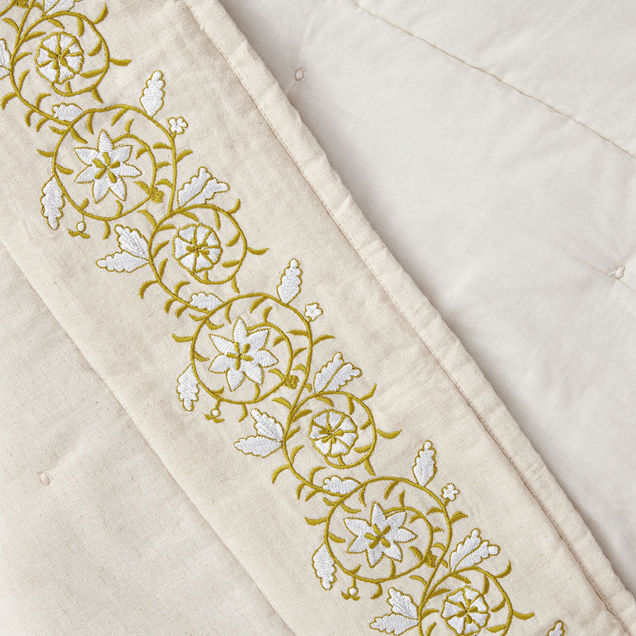 Jasmina Cream Floral Embroidered Quilted Linen Blend Bedspread - daals