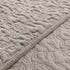 files/HW-BSPREAD-QUILTED-MAISON-TAUPE-VELVET_detail1.jpg
