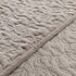 files/HW-BSPREAD-QUILTED-MAISON-TAUPE-VELVET_detail1.jpg