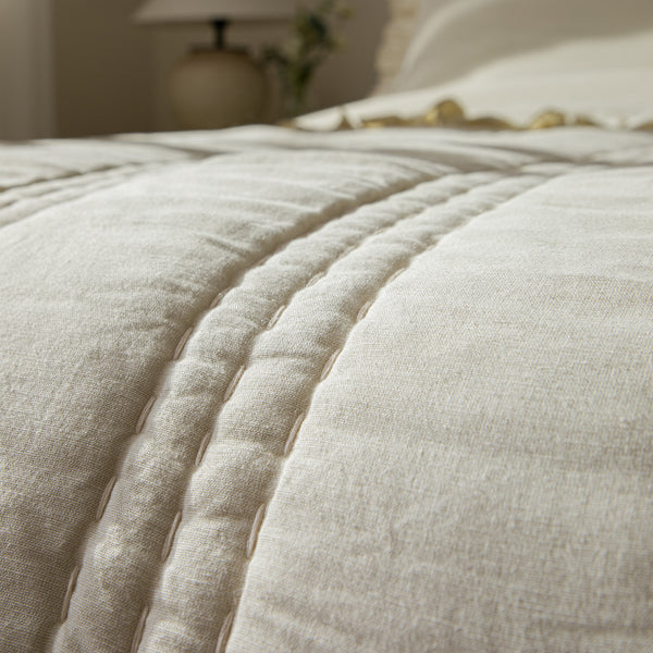 Matilda Cream Scallop Quilted Linen Blend Bedspread