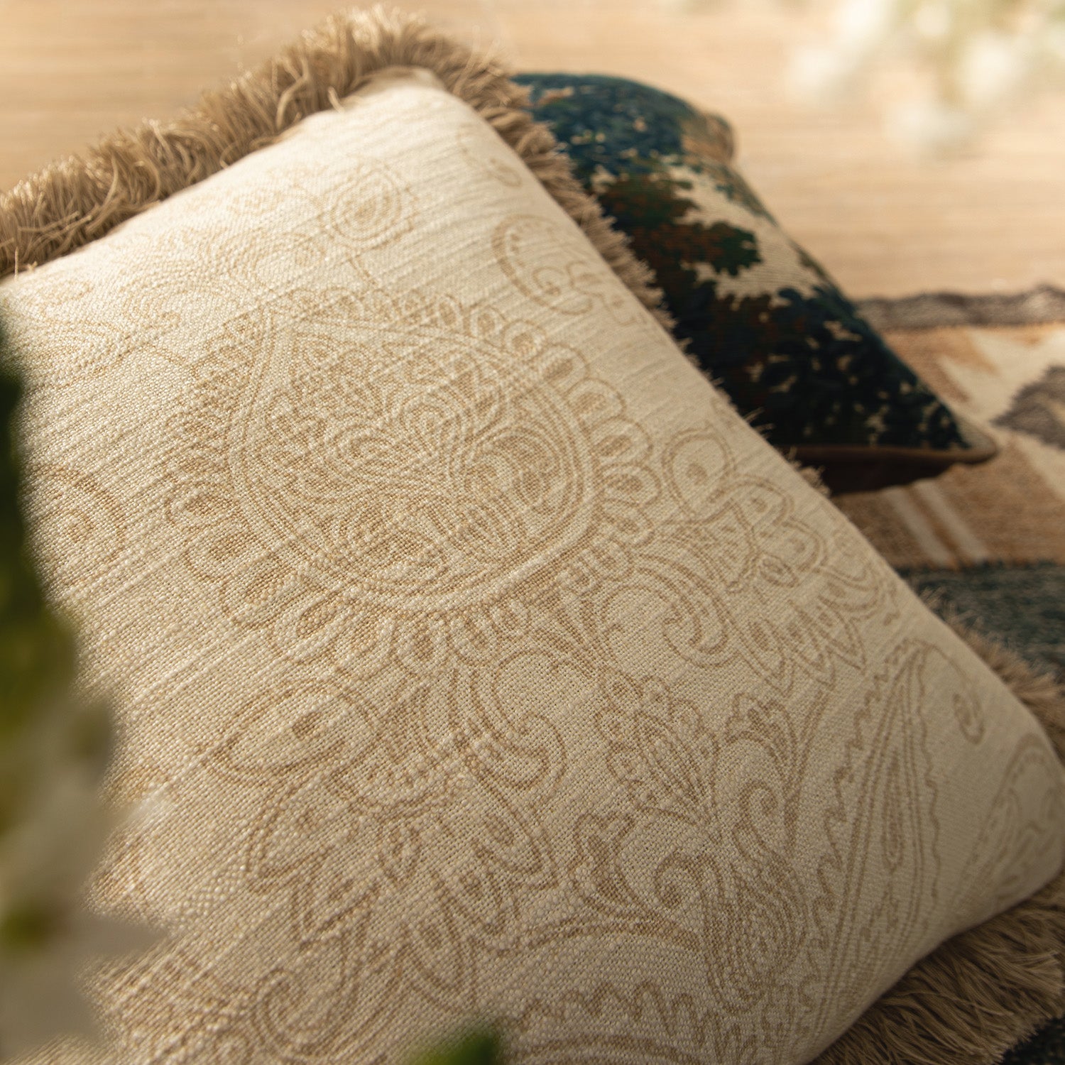 Kyra Floral Printed Linen Fringed Cushion