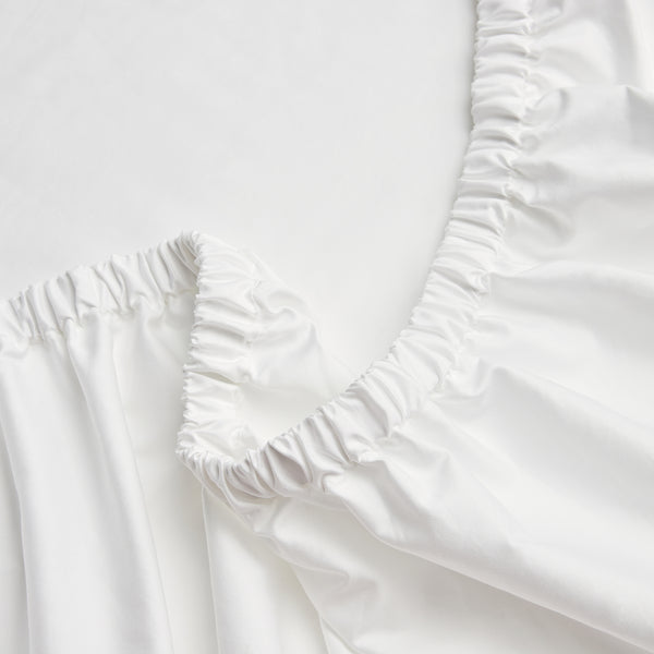 Hotel Collection 600 Thread Count Cotton Sateen Deep Fitted Sheet - White