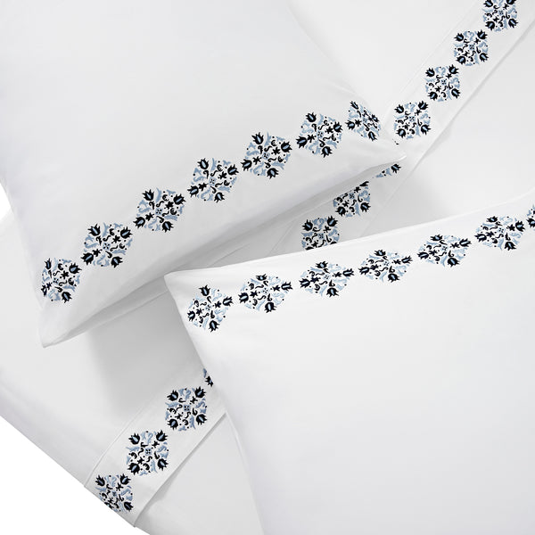 Kingsbury Navy & Powder Blue Heritage Embroidered 600 Thread Count Cotton Sateen Duvet Set