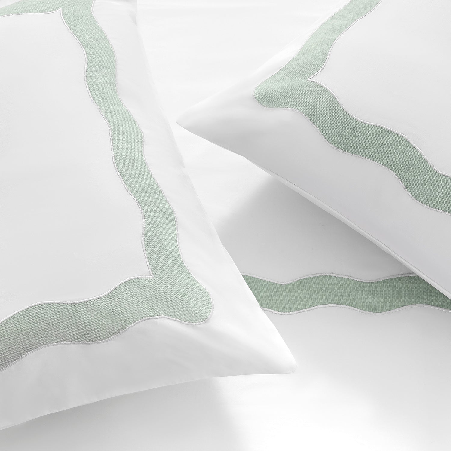 Lucinda Seafoam Green Wave 300 Thread Count Cotton Percale Duvet Set