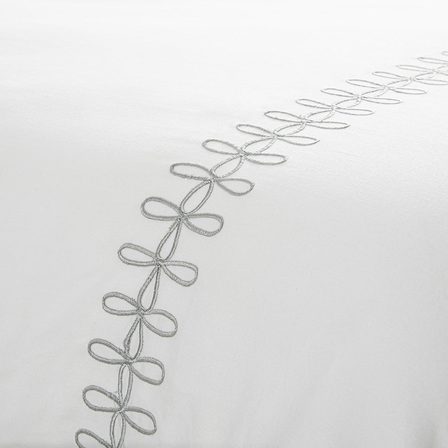 Milano Glacier Grey Knot Embroidered 600 Thread Count Cotton Sateen Duvet Set