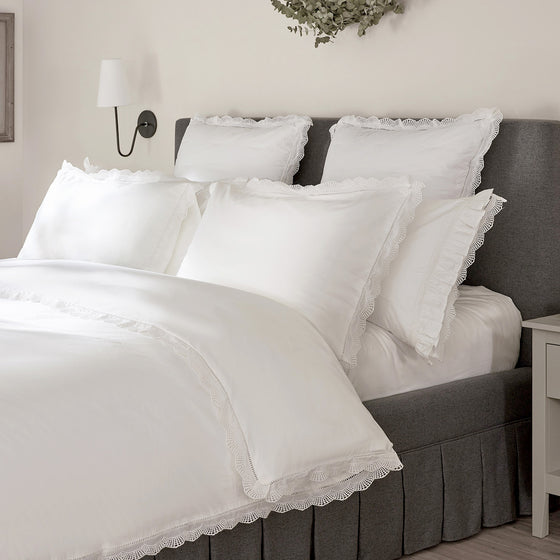 Castillo White Lace 300 Thread Count Cotton Percale King Size Pillowcases - Pair