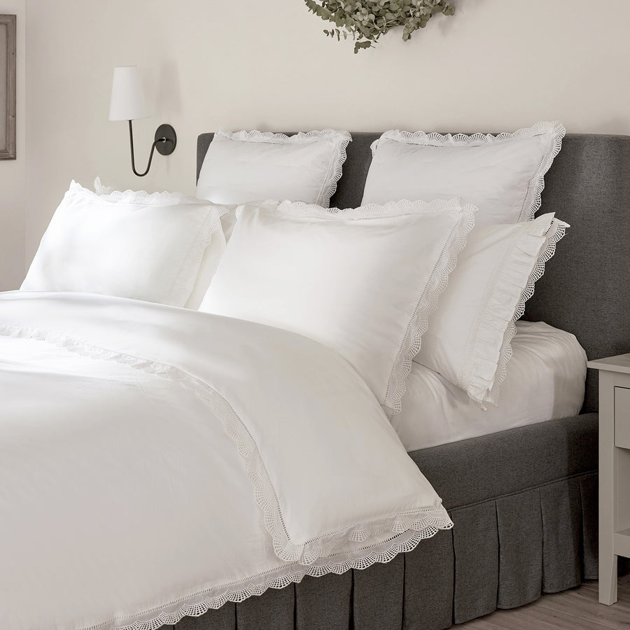 Castillo White Lace 300 Thread Count Cotton Percale King Size Pillowcases - Pair