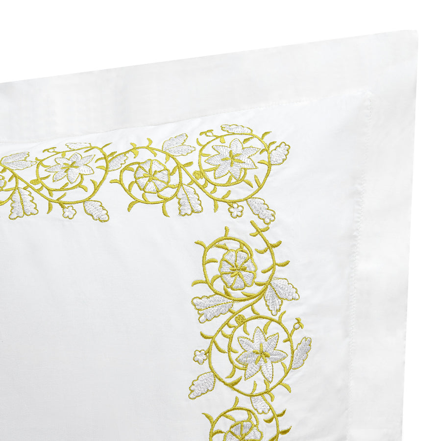 Jasmina White Floral Embroidered 300 Thread Count Cotton Percale King Size Oxford Pillowcases - Pair - daals
