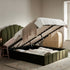 files/JAH-020-MOSS-VEL_scene2.jpg