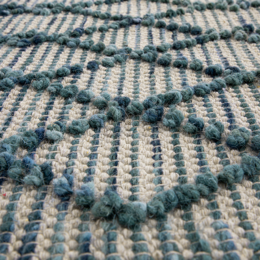 Avanti Handwoven Aquamarine Bobble Wool Runner - daals